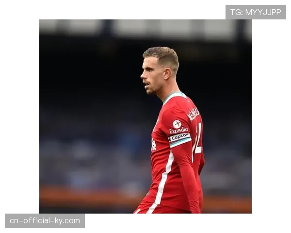 加纳库杜斯英超历练 中场核心承担进攻组织