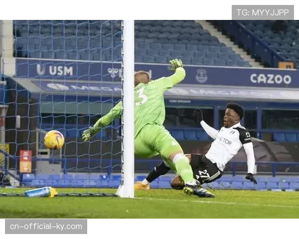 富勒姆客场进攻数据 射正率43.8%进球转化率18.8%